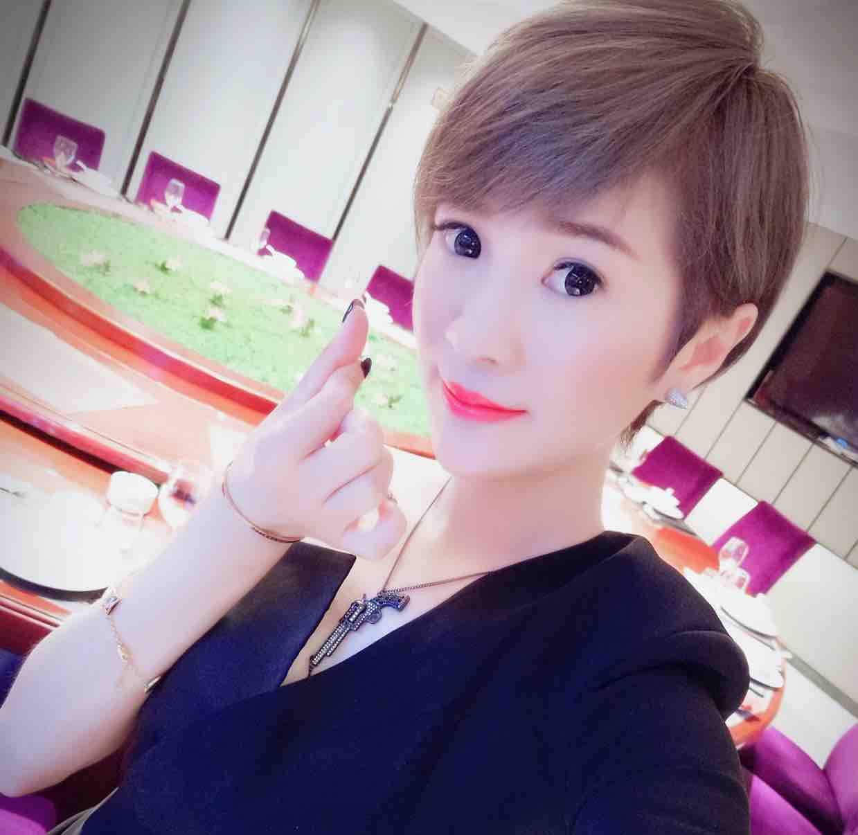 请叫我小曾曾头像