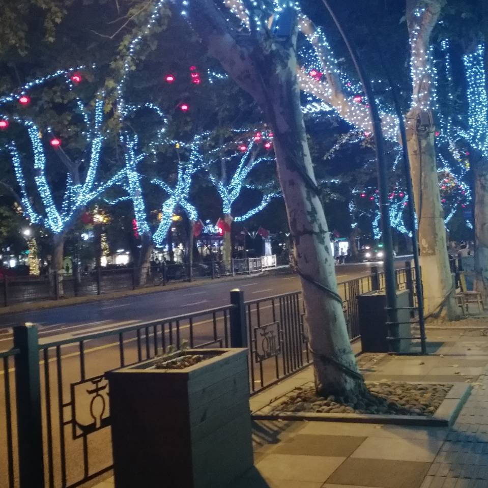 难得知己cium头像