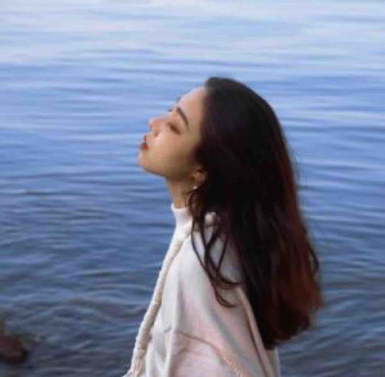 春希呀头像