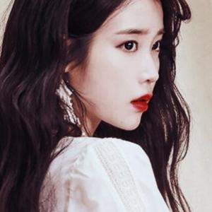 李知恩女神头像