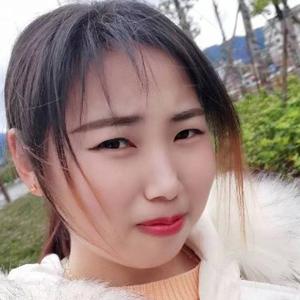 乡村刘小妹头像