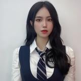 东莞华名名爵伍嘉仪头像