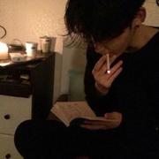 _何以的个人资料头像