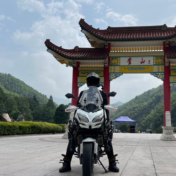 爱摩旅的寒浪头像