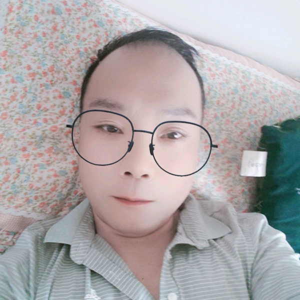 辉县文哥413头像