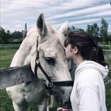 别自甘堕落头像