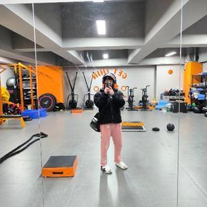 航仔爱玩车车头像