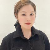 东诚泓誉张佳丽头像