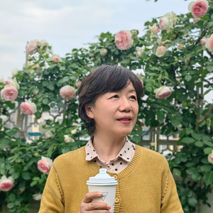 绿叶爱聊头像
