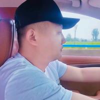 红旗车队小伟头像