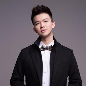 曾阳子（Terence)头像