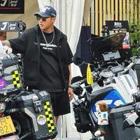 楠哥晒黑了头像