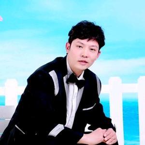 周公子(21:00)头像
