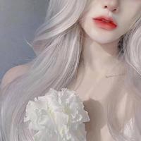 就是韦韦哟头像