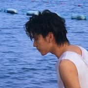 青山见我的个人资料头像