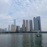 Theone蓝色天空头像