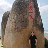 爱钓翁头像
