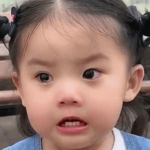 玩游戏的白菜头像