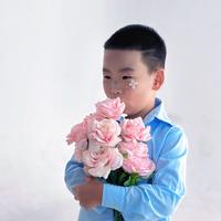 呼噜噜ones头像