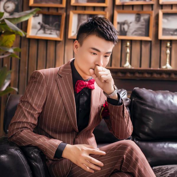 南昌涛涛挑车头像