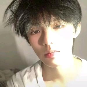 小澈主人头像