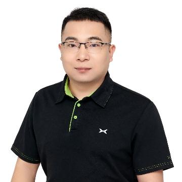 小鹏汽车合生汇崔壮壮头像