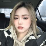 吃饱蹲琳琳头像