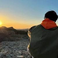 一枕星河梦305头像