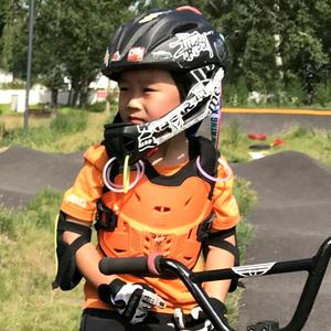 BMX小一一头像