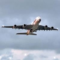 一往无前天空7vS头像