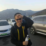演员骈佳兴头像