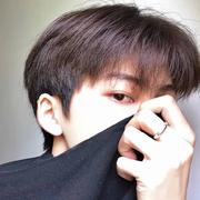 Crush697的个人资料头像