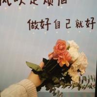 饥饿的小虫子头像