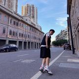老白是只喵头像