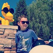 李易峰本峰的个人资料头像