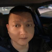 假装不爱吃土豆头像