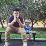 左右正在焦虑出不了拳头像