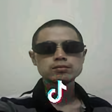 前行头像