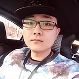 小前还行头像