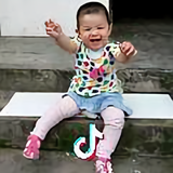 屏幕前的陌生人头像