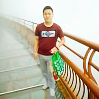 草丛中的小麦头像