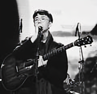 老陈一如年少模样头像