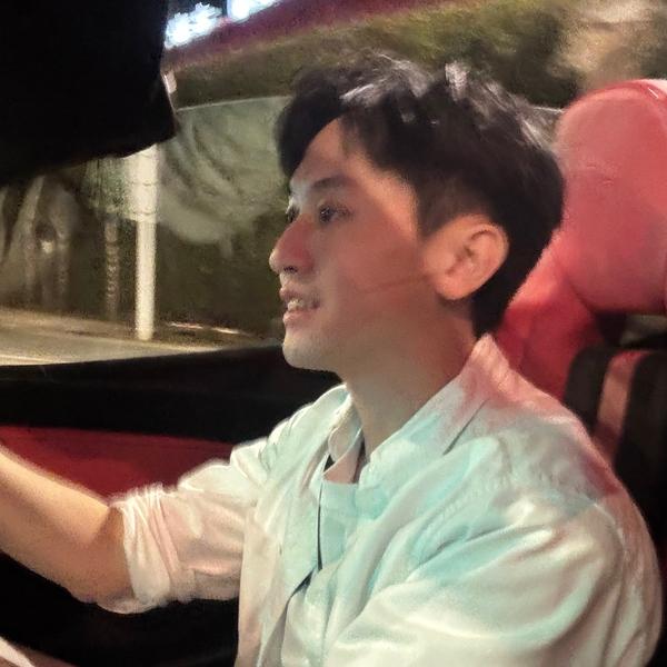 Yb小宇的车库头像
