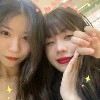 宝藏穿搭姐妹头像