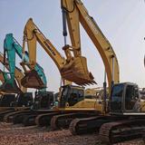 二手挖掘机拍摄头像