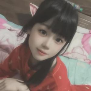 草莓熊灬婉晴头像