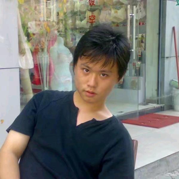 鹏鹏哥和静静姐的车头像