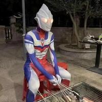 猛踢喷子后槽牙头像