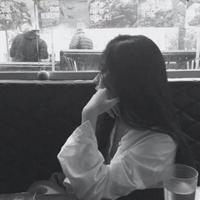 小鱼干拌饭儿头像