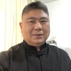 周仁青投资专业人士头像